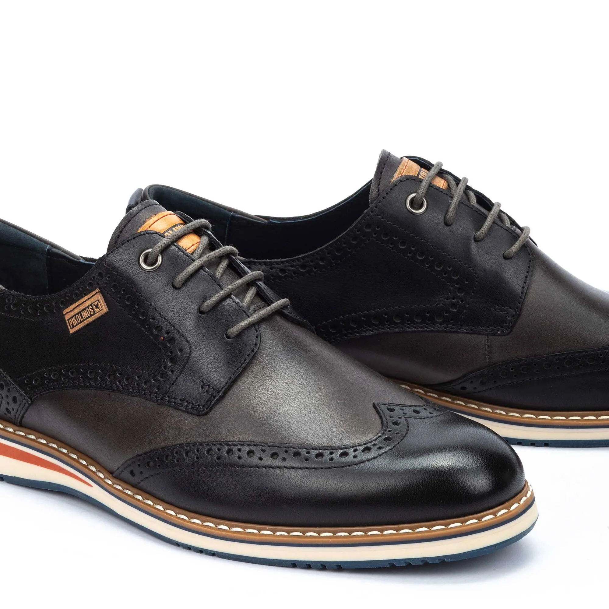Pikolinos Avila Two-Tone Dress Shoes Men's