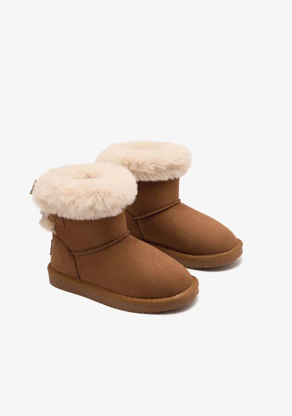 Tan Bow Water Repellent Australian Boots